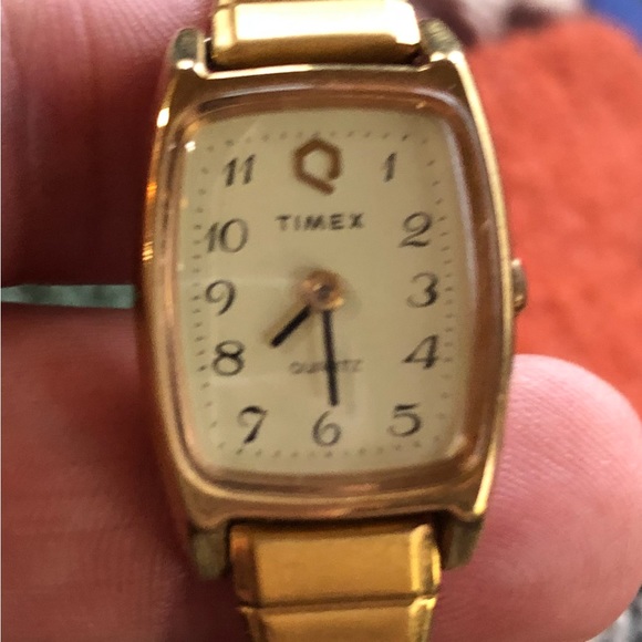Vintage Ladies Timex Watch (N Cell & K Cell) Gold Tone - Picture 4 of 11